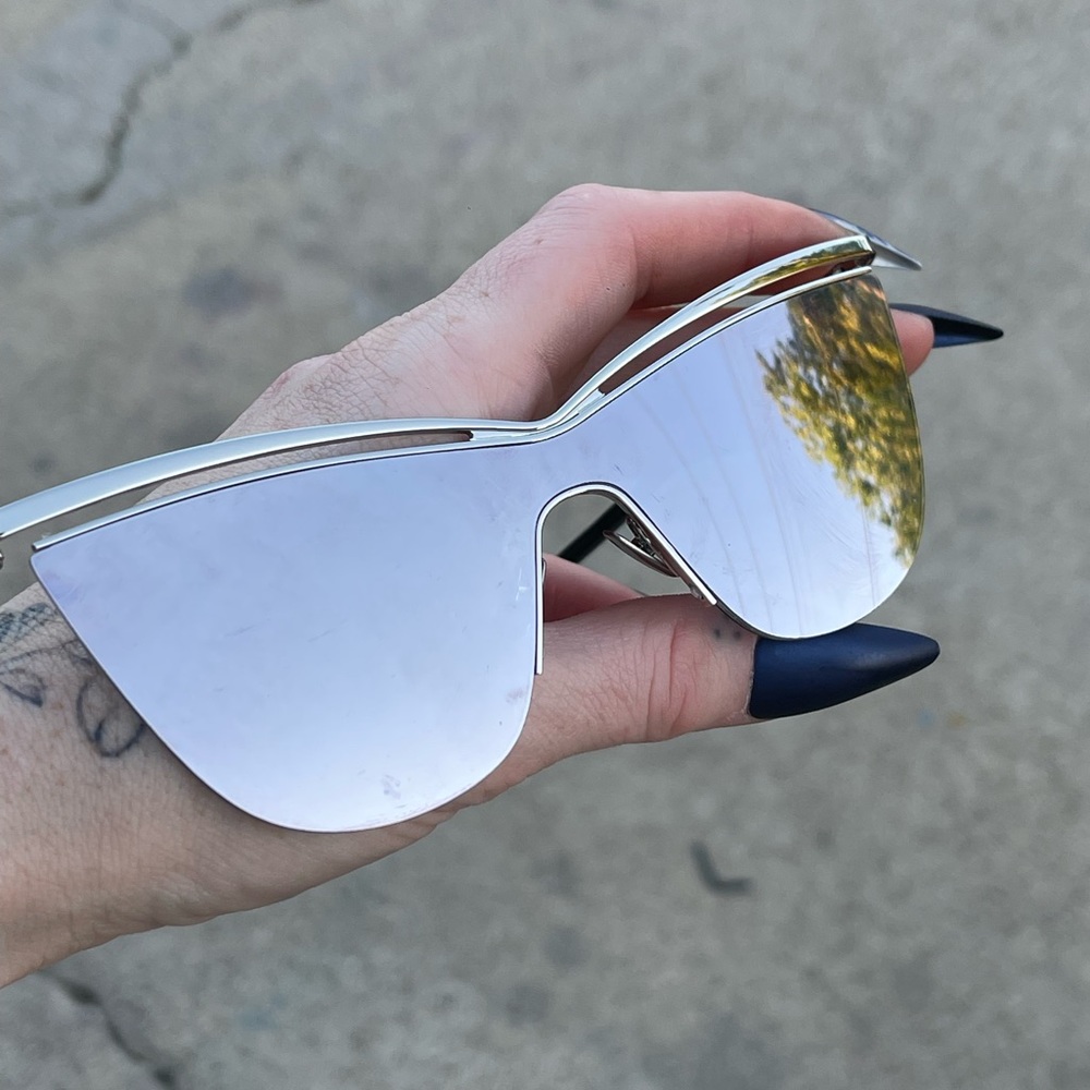 SAINT LAURENT silver cat eye sunglasses. SL249. NWOB